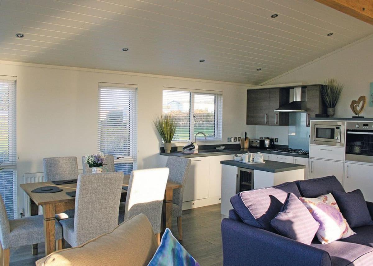 Fishguard Bay Resort Llanllawer Luaran gambar